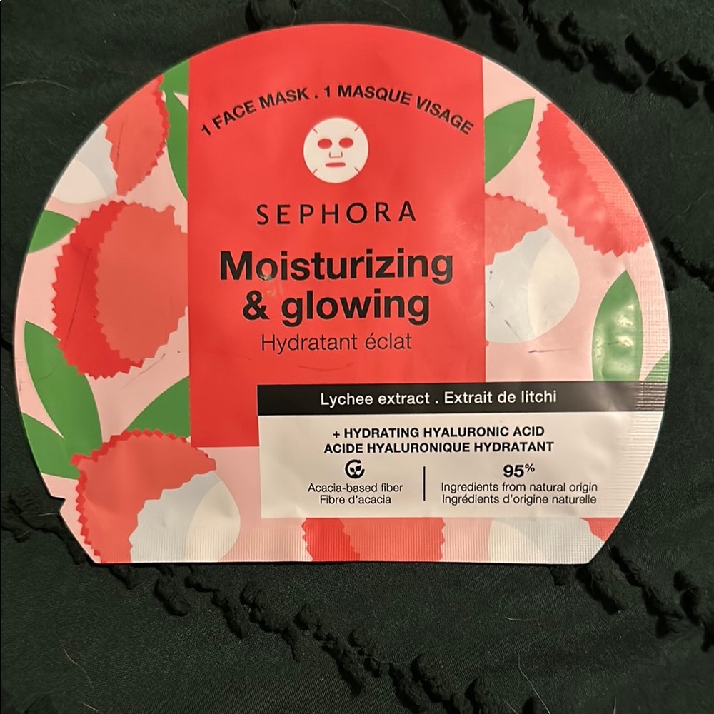 Sephora Moisturizing & Glowing Face Mask - Red